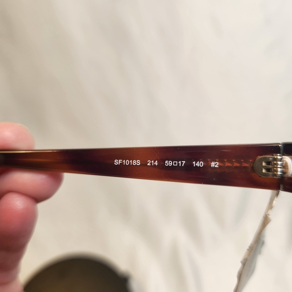 Salvatore Ferragamo NWT Women's Tortoiseshell Brown Sunglasses - Picture 6 of 8